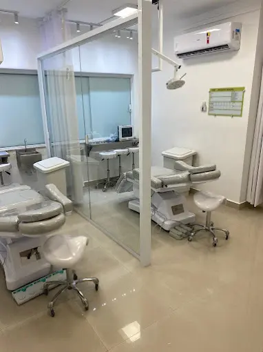 Consultórios e boxes de procedimento